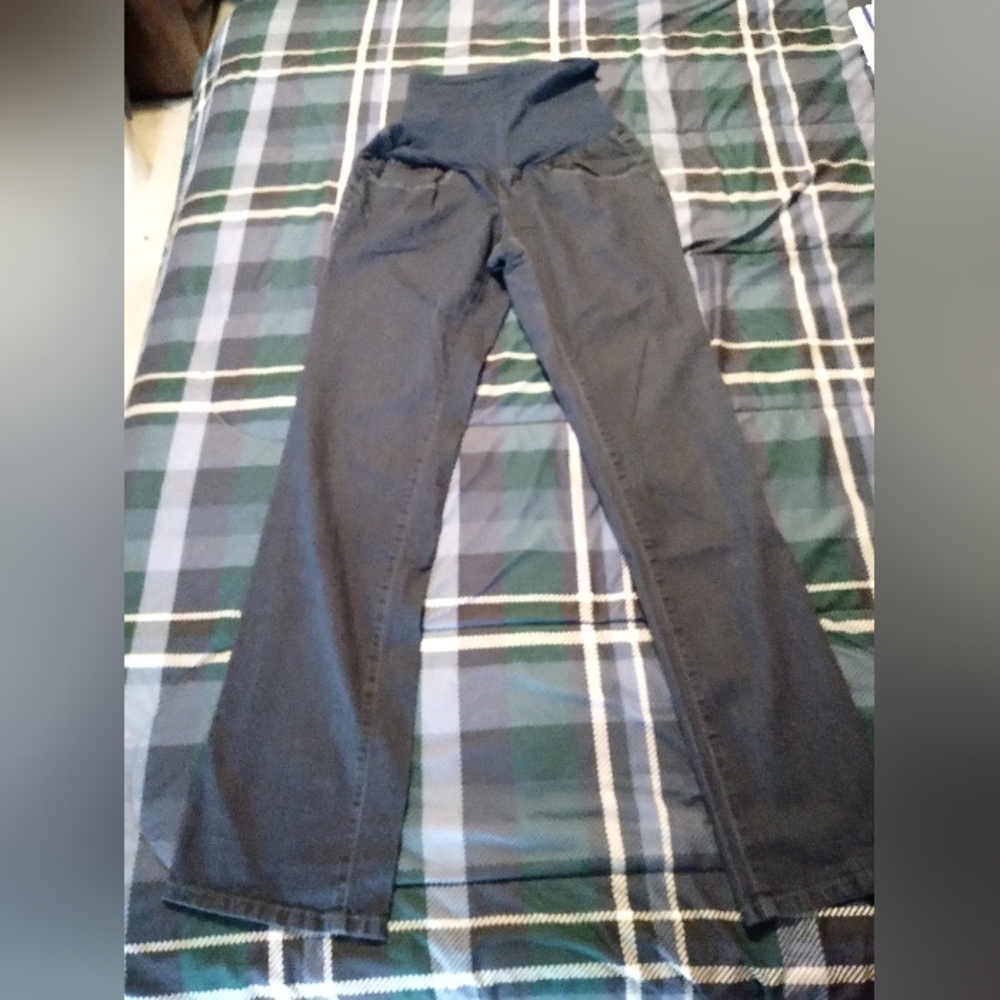 Maternity jeans size medium
